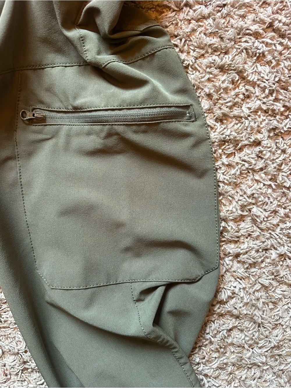 Men’s Magellan Moisture Wicking Classic Fit Pants; Olive Green; Size 34W